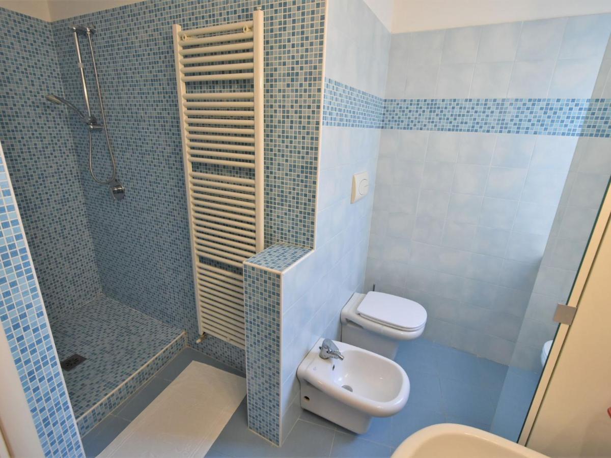 Apartment Duomo Mansarda By Interhome Изео Екстериор снимка